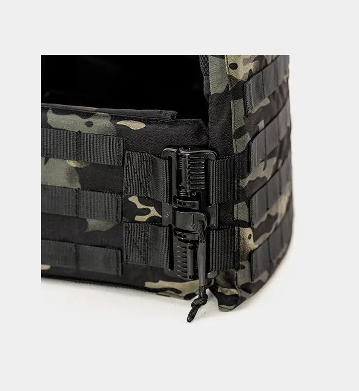 Maverick Tactical (HORNET) Plate Carrier with 4-Point quick release